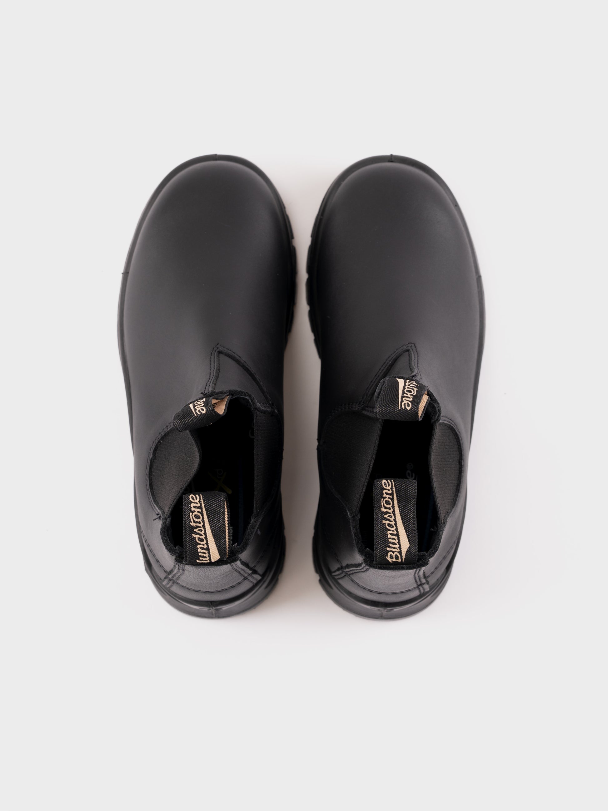 Blundstone Lug Boots - 2240 - Black Leather