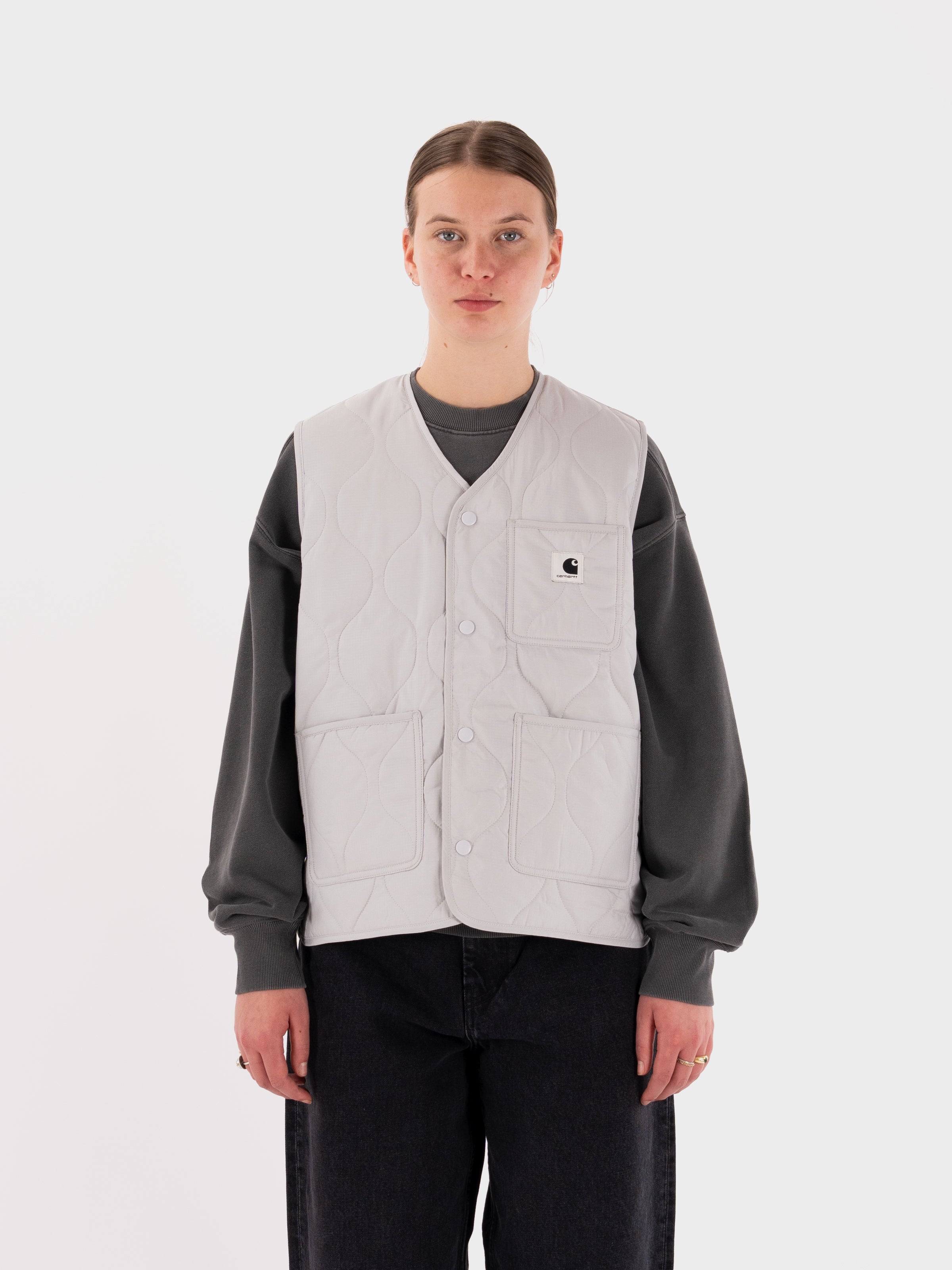 VIP【関税送料無料】希少 Carhartt Wip Camo Skyler vest VIP【関税送料無料】希少 Carhartt Wip Camo Skyler vest