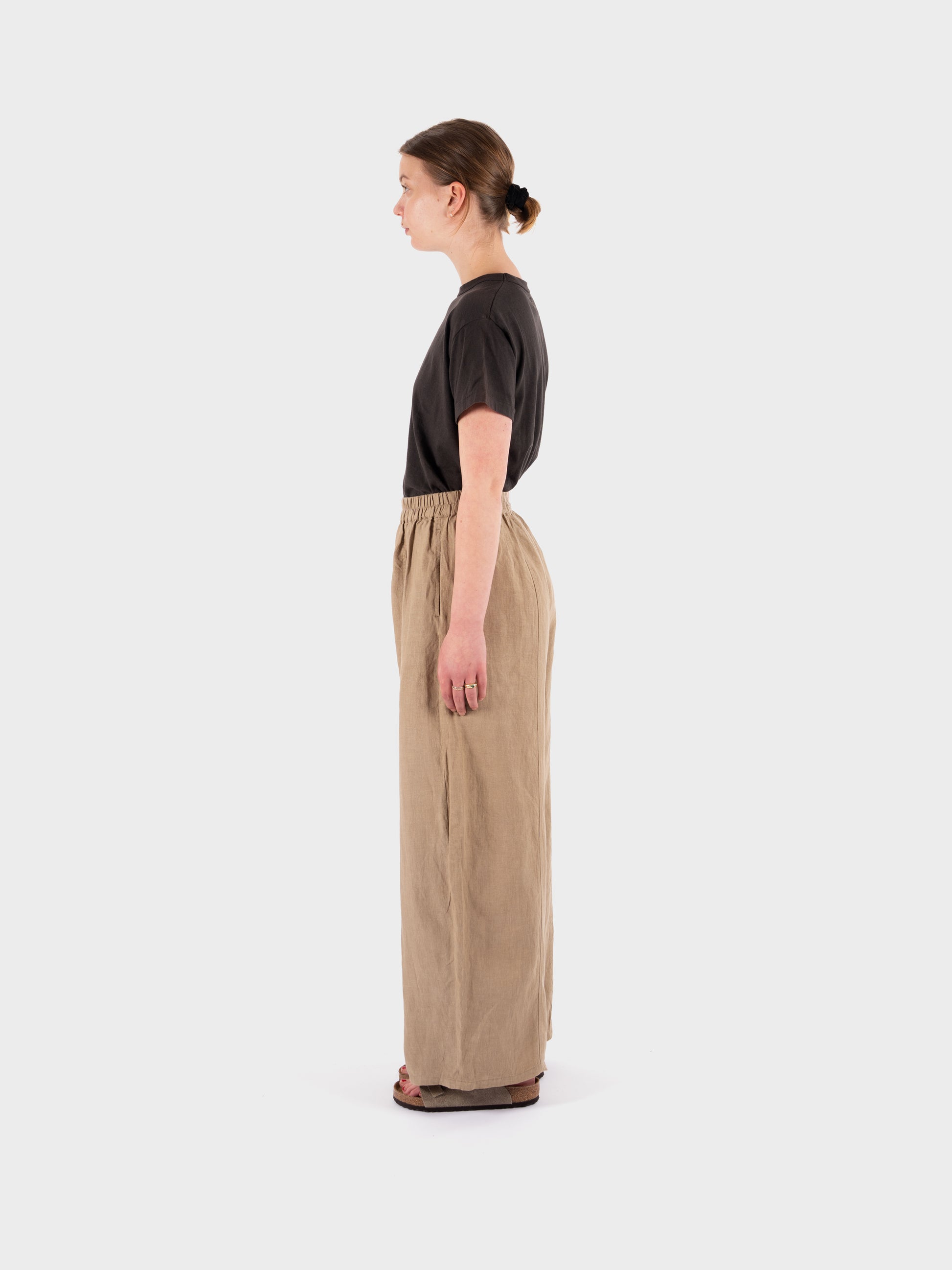 L.F Markey Basic Linen Trouser - Stone