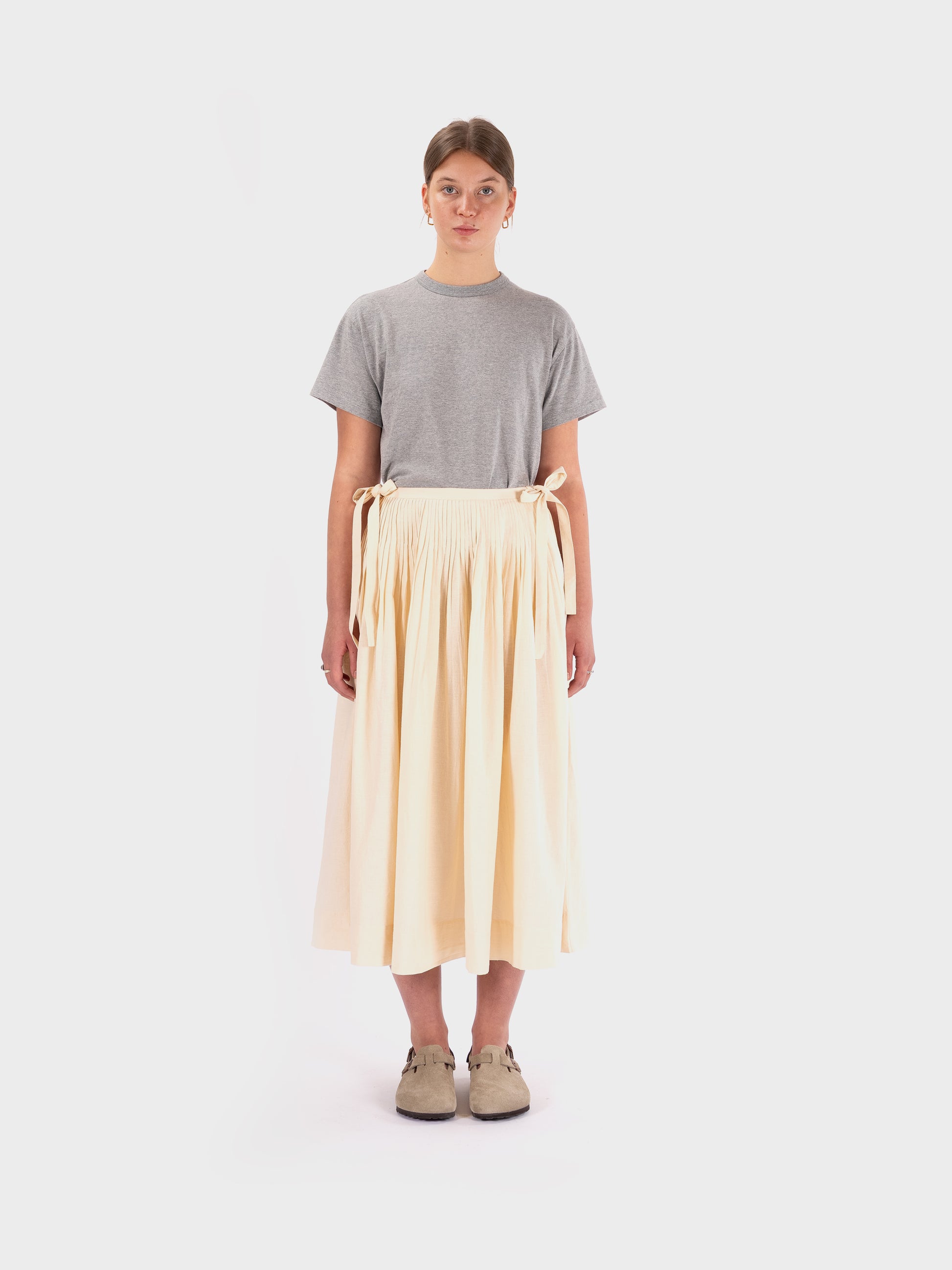 TOAST Pleated Cotton Linen Skirt - Ecru