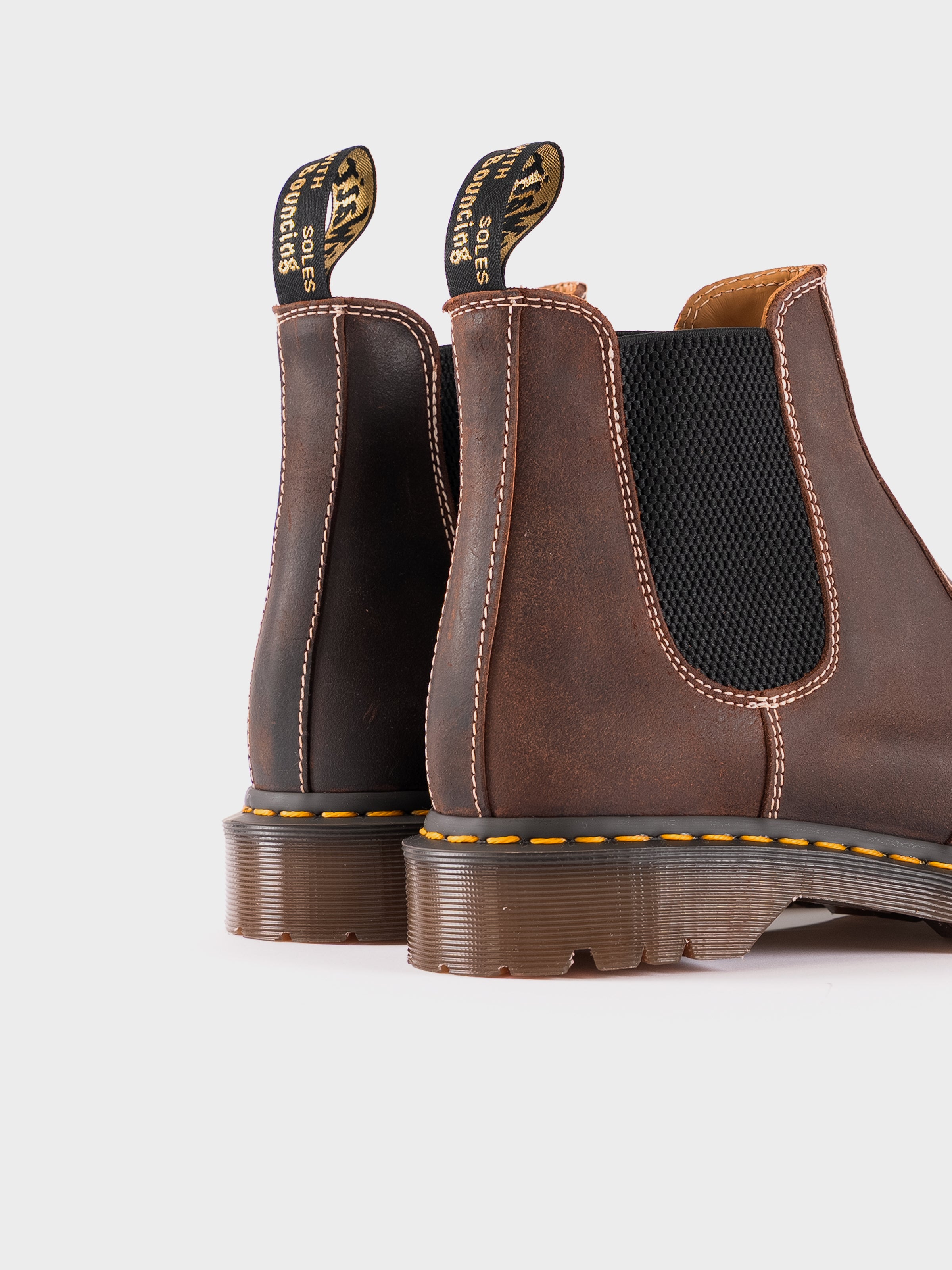 Dr Martens 2976 Made in England Wax Commander Chelsea Boots