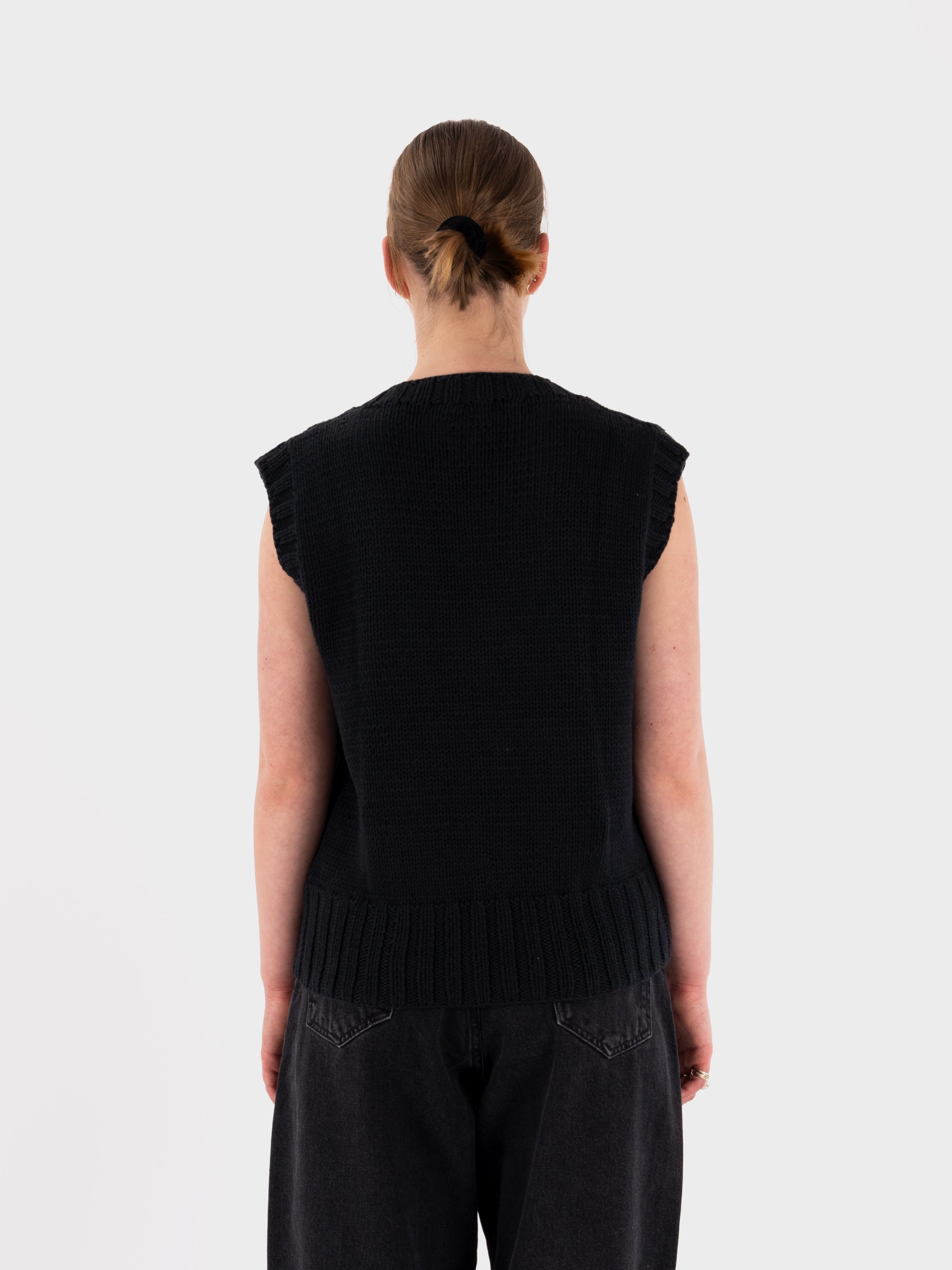 ミュージシャン HYSFORM FLOWER STAND KNIT VEST HYSFORM FLOWER STAND KNIT VEST - メルカリ